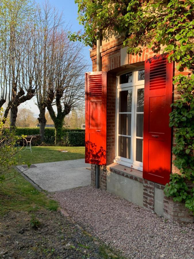 La Villa Des Rosiers Cricqueboeuf Exterior photo